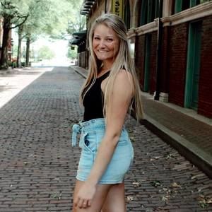 Meet your Posher, Kalli